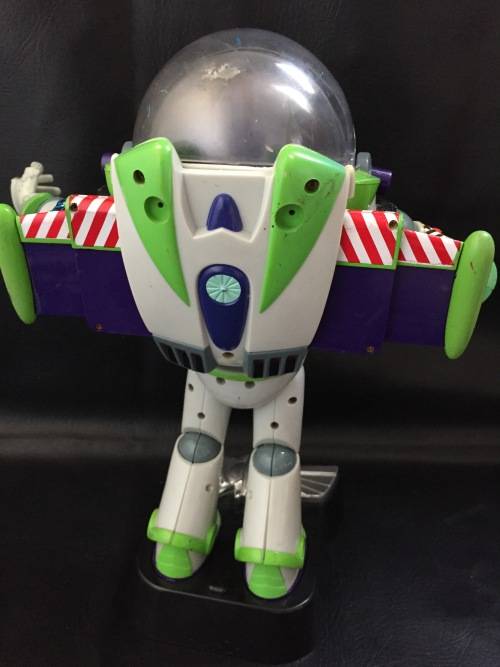 Large collectable buzz lightyear!!!!!!!