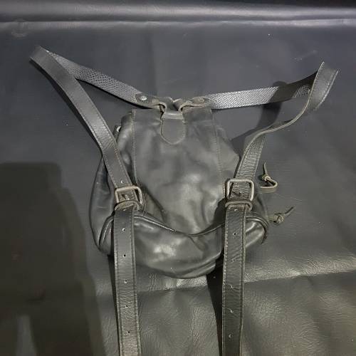 Beautiful leather groundcover bag!!!!!