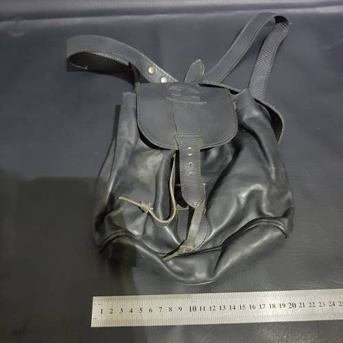 Beautiful leather groundcover bag!!!!!