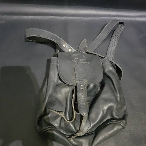 Beautiful leather groundcover bag!!!!!