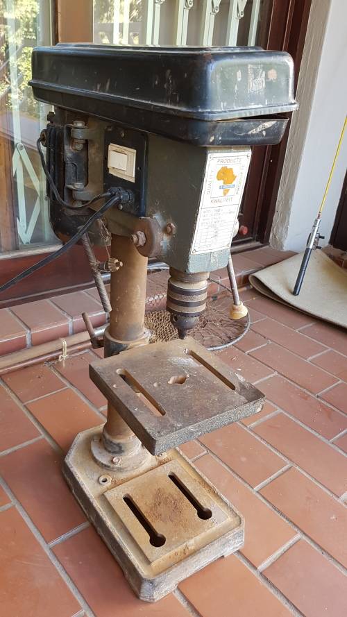 Large drill press in working conditions belt driven!!!!!!!!