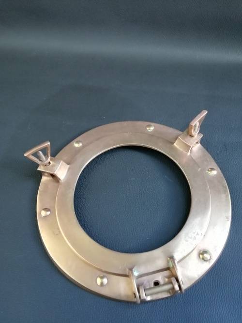 Brass display piece thin but brass!!!!