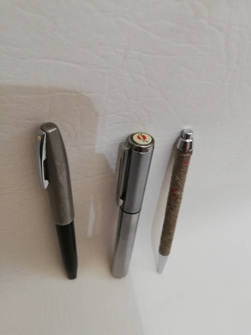 2 SHEAFFER pens made in the USA and a Israel pen bid for all needs to be refilled!!!!