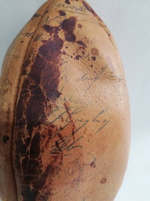 Rare vintage leather SPRINGBOK ball signed SA vs France!!!!!!!