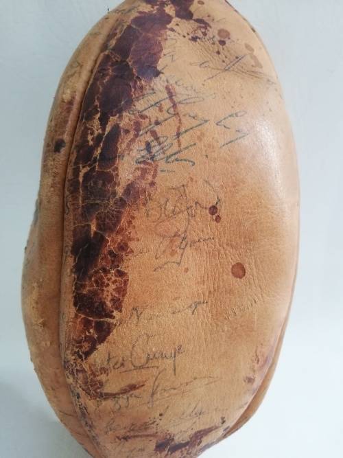 Rare vintage leather SPRINGBOK ball signed SA vs France!!!!!!!