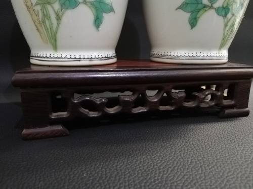 Two beautiful Highly detailed vases with stand bid for both!!!!!