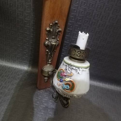 Beautiful wall lamp highly detailed !!!