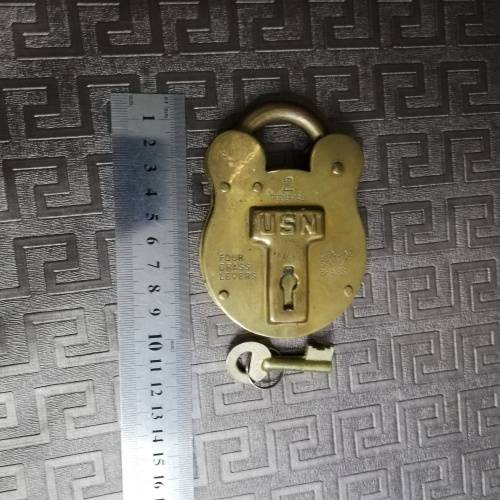 Rare USN lock made by W. BELL and Sons Ltd Philadelphia looks works with key!!!!