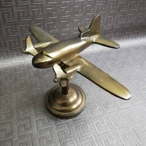 Beautiful airplane figure for display!!!!!