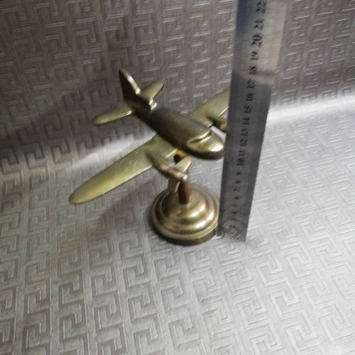 Beautiful airplane figure for display!!!!!