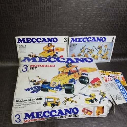 Rare vintage Macanno 3 set in box with manual!!!!!