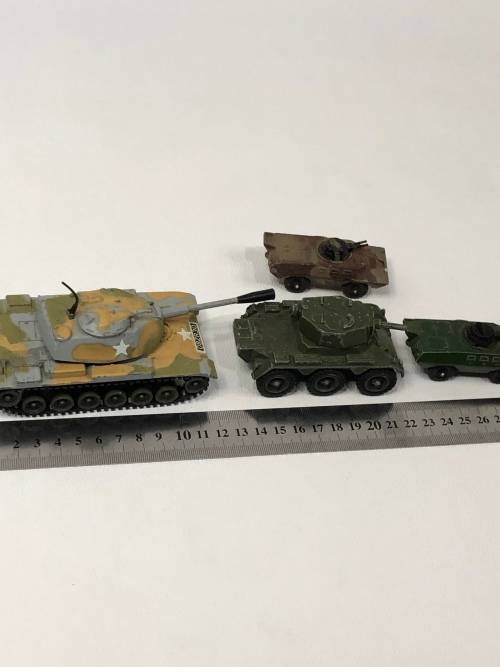 6 VINTAGE CORGI TOYS BID FOR  ALL !!!!!