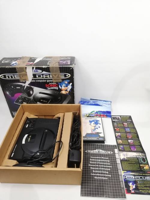 SUPER RARE SEGA MEGA DRIVE 1 WITH BOX AND SONIC GAME TESTED WORKING 100%!!!!!