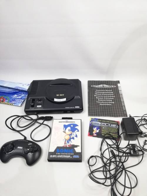 SUPER RARE SEGA MEGA DRIVE 1 WITH BOX AND SONIC GAME TESTED WORKING 100%!!!!!