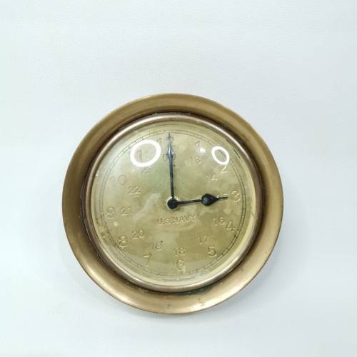 RARE VINTAGE US NAVY BRASS CLOCK 22CM TALL!!!