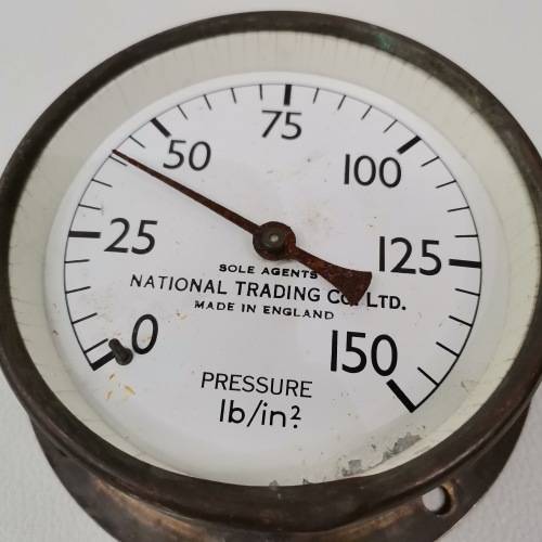 VINTAGE PRESSURE GAUGE MADE IN ENGLAND!!!!