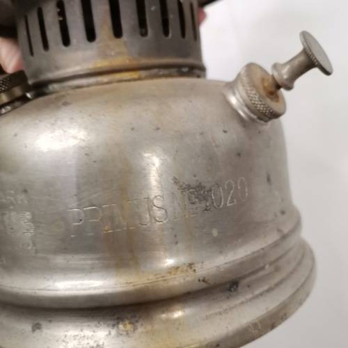 VINTAGE PRIMUS 1020 OIL LAMP!!!!