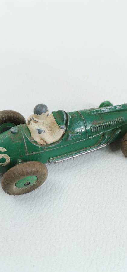 RARE VINTAGE DINKY TOYS COOPER BRISTOL MADE IN ENGLAND MACCANO 233!!!!