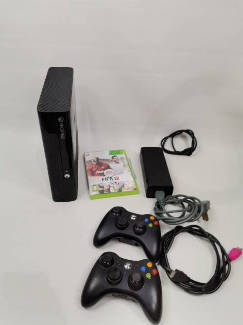 XBOX 360 COMPLETE WORKING!!!!