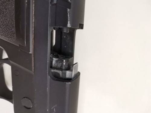 Realistic metal team 6 9mm Para sig f226 gas gun for spairs  and missing magazine box not tested!!!!
