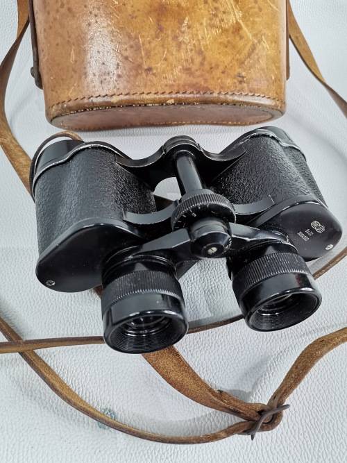 BINOCULARS MEOPTA 8x30 WITH LEATHER CASE!!!!