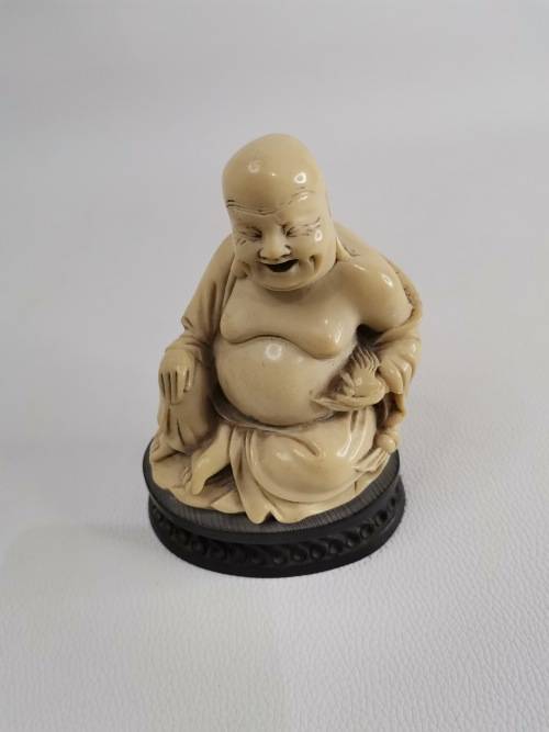 Beautiful highly detailed budah with stamp at the bottom!!!!