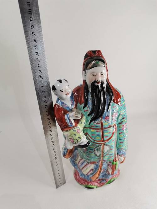 LARGE HIGHLY DETAILED CHINESE 34CM LARGE FIGURE NOT DAMAGED!!!!