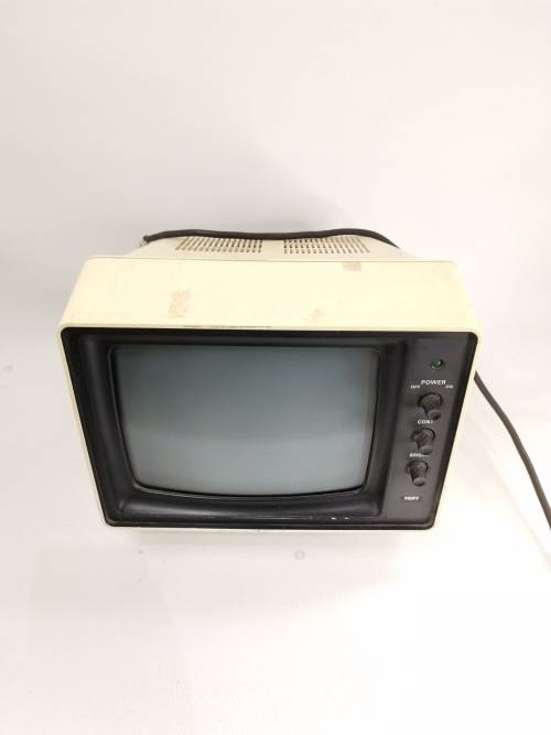 RARE TOEI TV MONITOR 22CM TALL SUPER COOL FOR DISPLAY AND A RARE FIND LIGHT GOES ON BUT NO PICTURE!!