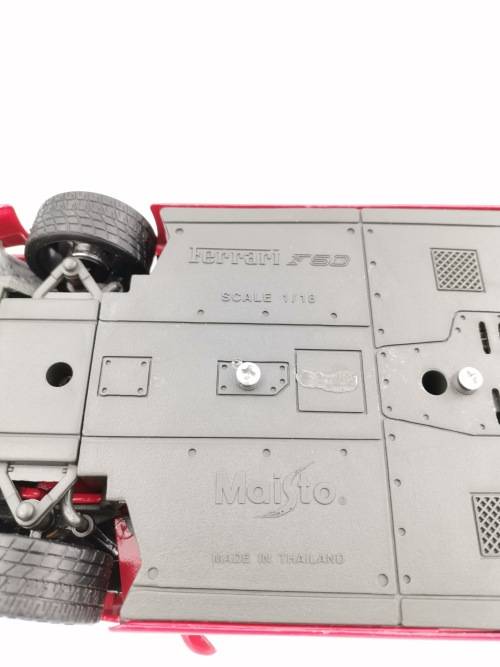 FERRARI F50 ORIGINAL DIE CAST LARGE HIGHLY DETAILED DISPLAY PIECE SCALE 1/18!!!!