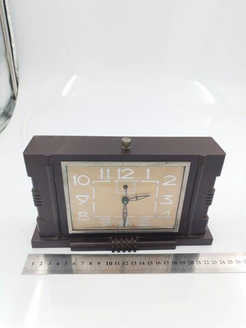 RARE 1930S ART DECO BAKELITE FRENCH  CLOCK BY JAPY NOT  TESTED!!!!