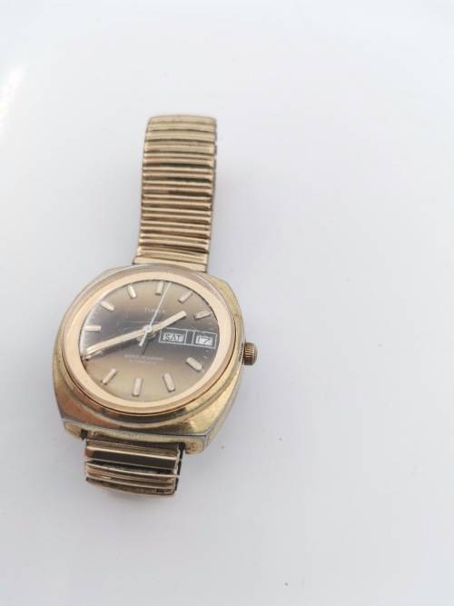 VINTAGE TIMEX AUTOMATIC WATCH WORKING!!!