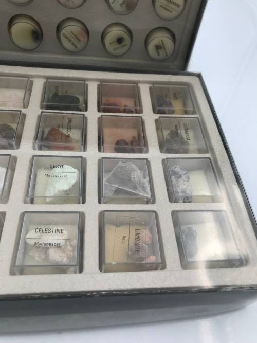 TREASURES OF THE EARTH BID FOR BOTH BOXES !!!