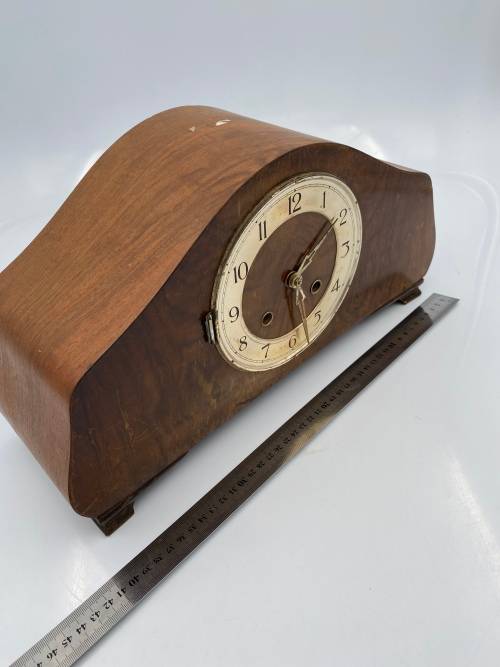 VINTAGE WOODEN CLOVK NOT TESTED 42CM TALL AS SEEN ON PICTURES!!!!