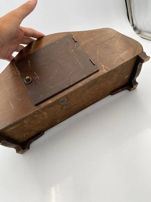 VINTAGE WOODEN CLOVK NOT TESTED 42CM TALL AS SEEN ON PICTURES!!!!