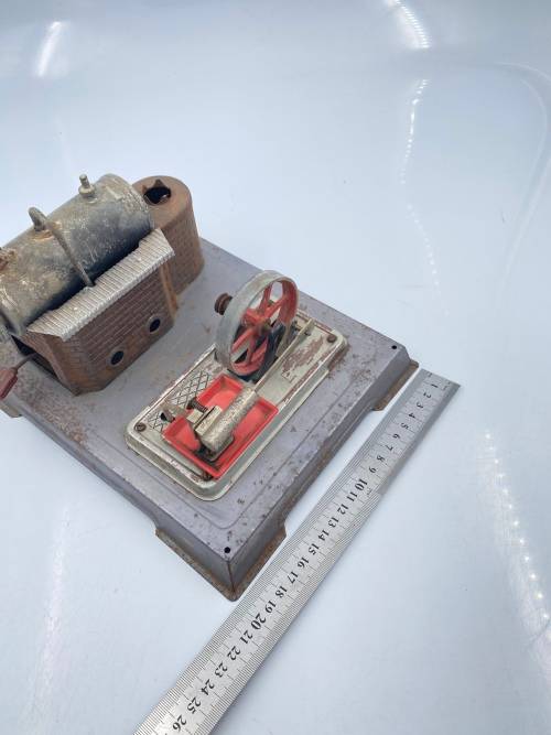 VINTAGE LARGE STEAM ENGINE AS SEEN ON PICTURES MADE IN GERMANY  !!!!