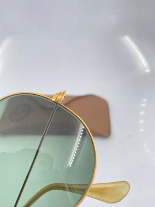 RARE ORIGINAL 1990s BandL RAYBANDS AVIATOR WITH CASE !!!!