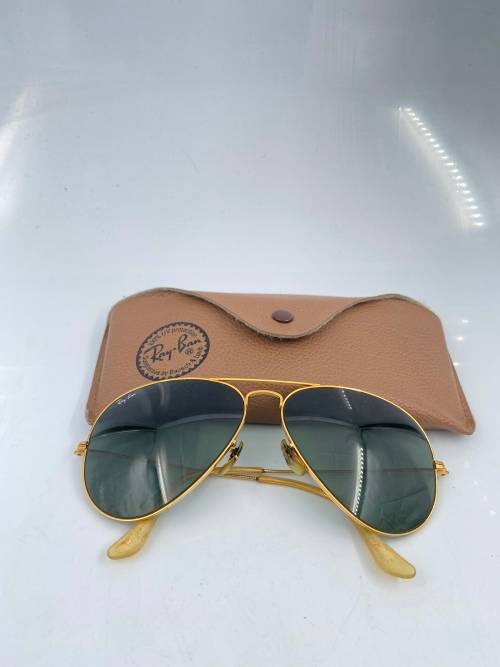 RARE ORIGINAL 1990s BandL RAYBANDS AVIATOR WITH CASE !!!!