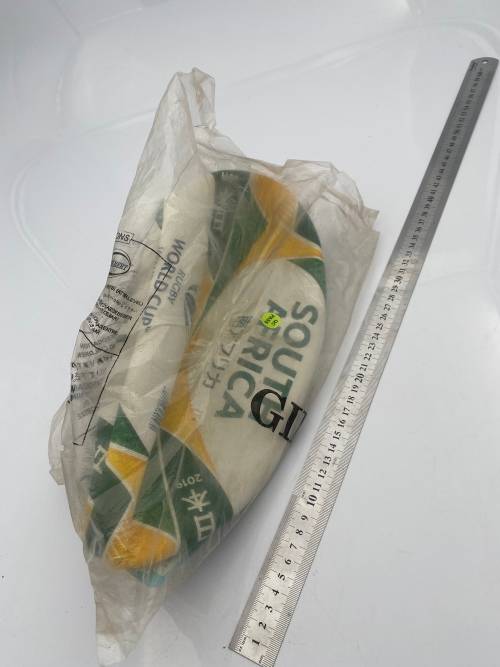 2019 RUGBY WORLD CUP GILBERT BALL BRAND NEW !!!!