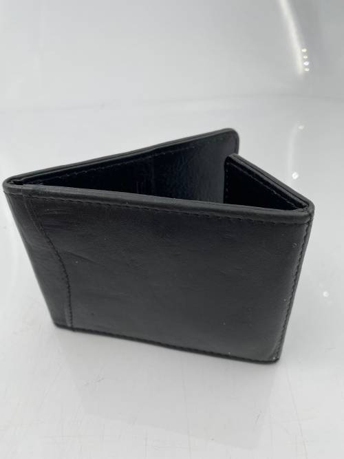 CARROL BOYES GENUINE LEATHER!!!!