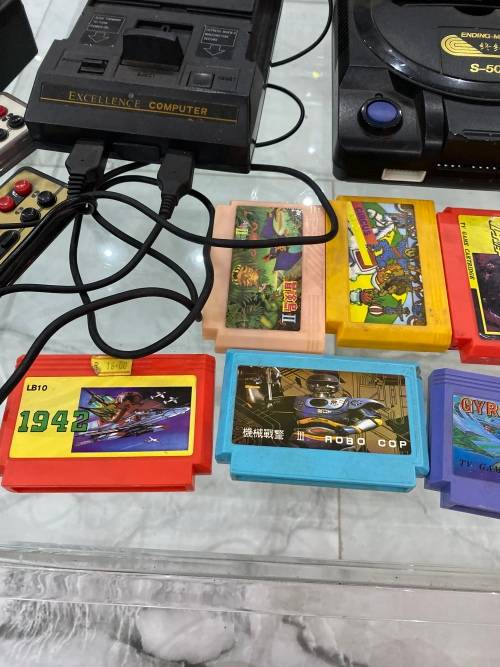 Large collection of vintage tv games bid for all not tested !!!!