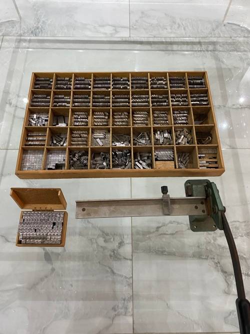Massive collection of type letter  press massive collection bid for all !!!