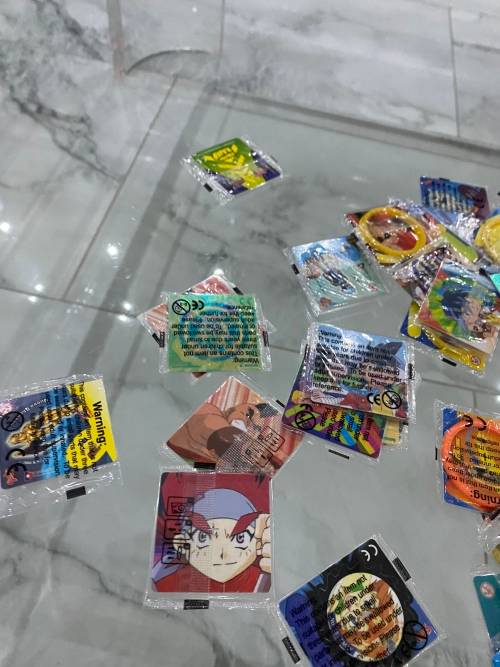 Dragon ball z gt tazos !!!