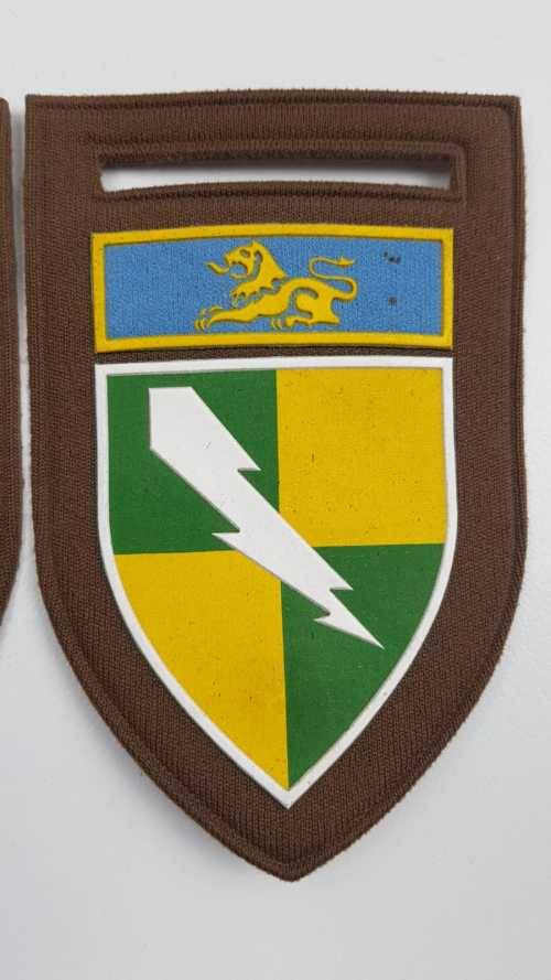 SADF Group 28 HQ with ET facing pair Tupper set.