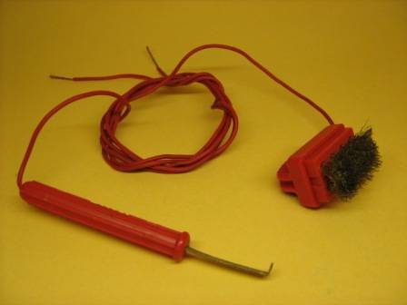 HO or N Gauge Wheel cleaner