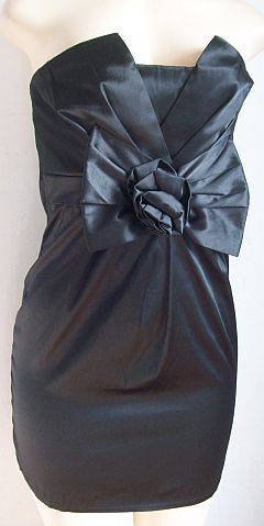 Strapless Cocktail Dress. To fit sizes:  32
