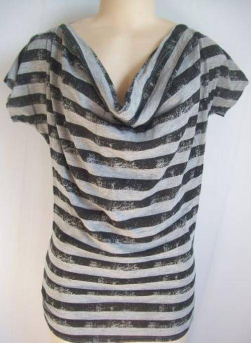 Striped Casual Baggy T. Size 36