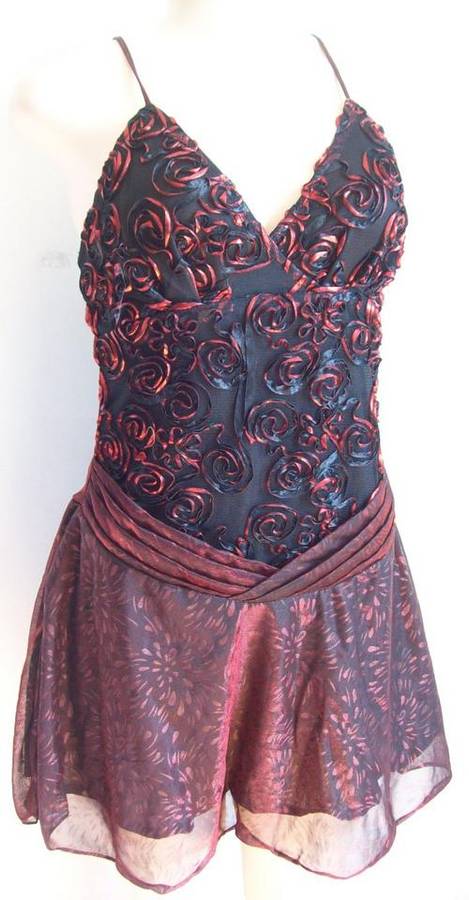 Elegant Function Mini Dress. Size  32 - 34
