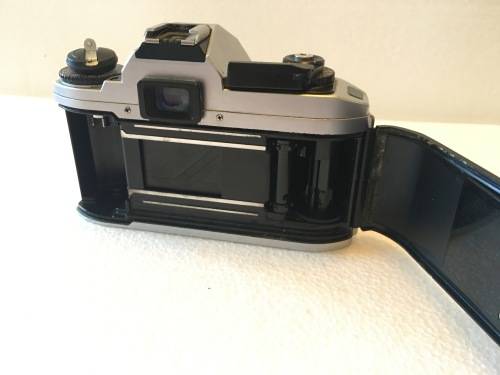 Nikon FG-20 With 2 lenses