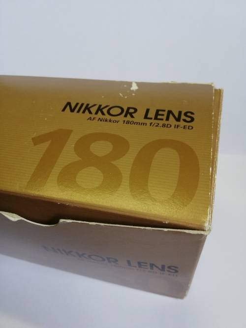 Nikkor lens AF 180mm f/2 8d if-ed