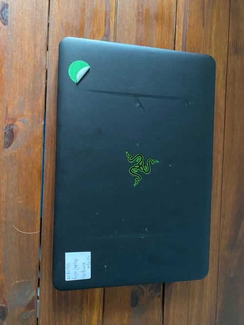 Razer Blade 15 Laptop i7 *FAULTY*